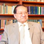 汲汲顾影，唯恐不足——谈金庸先生晚年